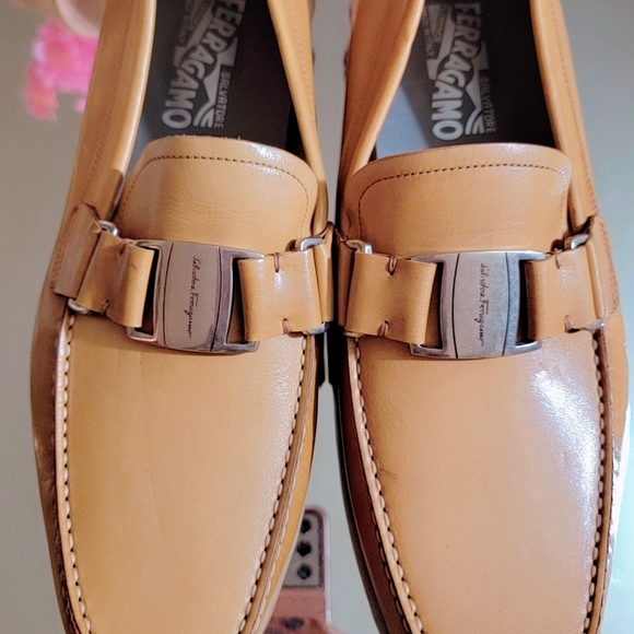 Salvatore Ferragamo Brown Leather Men\'s Loafers Brand New With No Box. main image 4